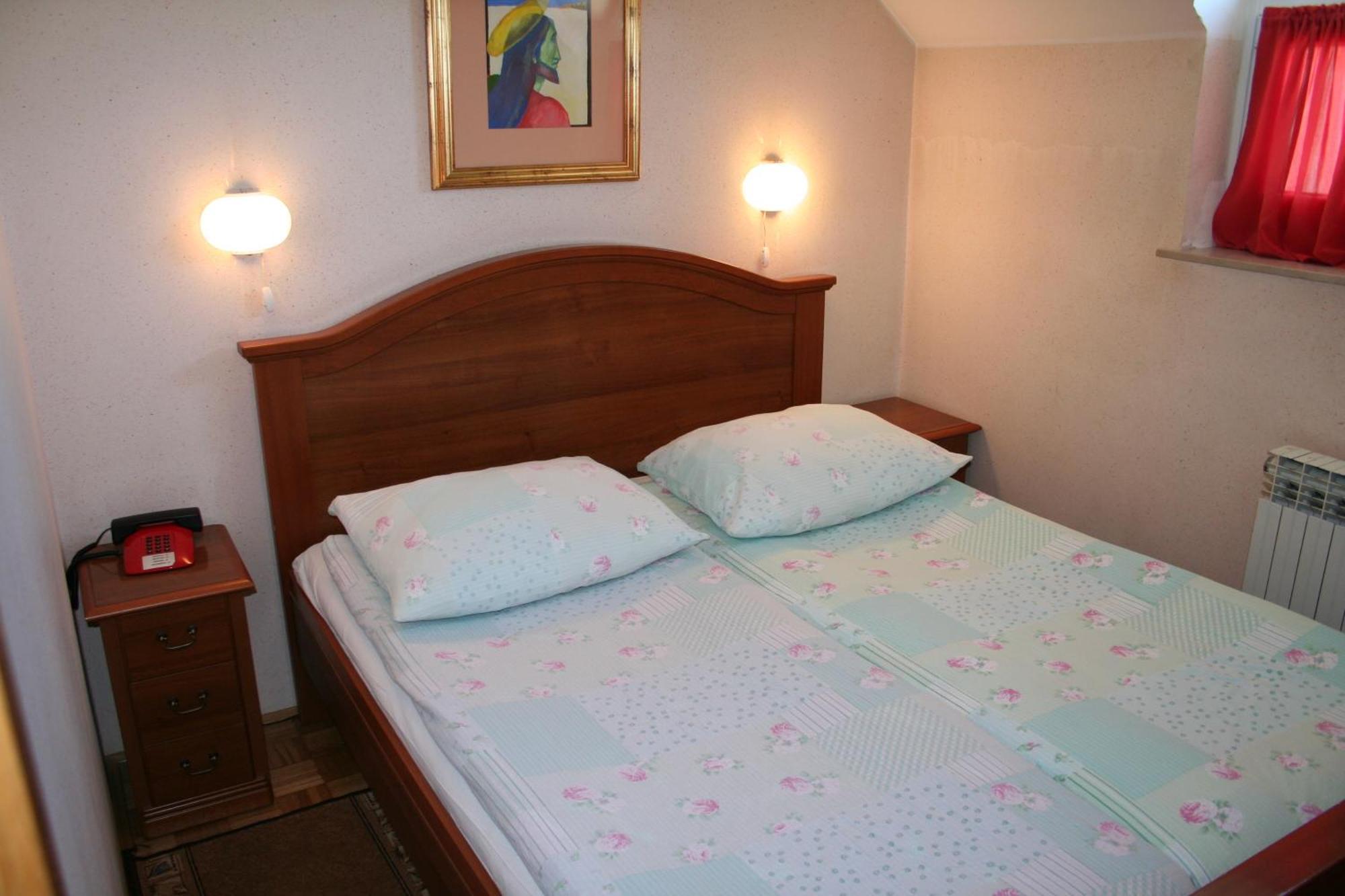 Guesthouse Janez Марибор Екстериор снимка